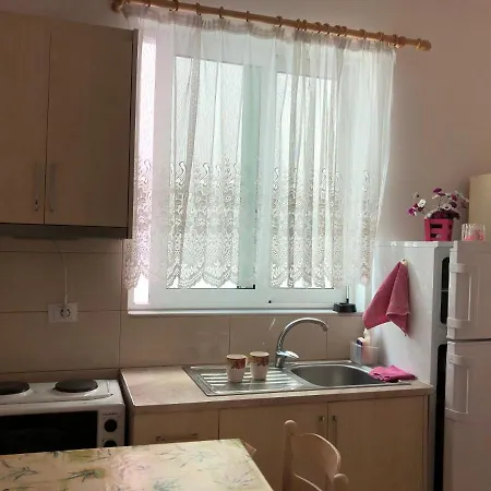 Xhelili Affittacamere Sarandë
