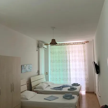 Xhelili